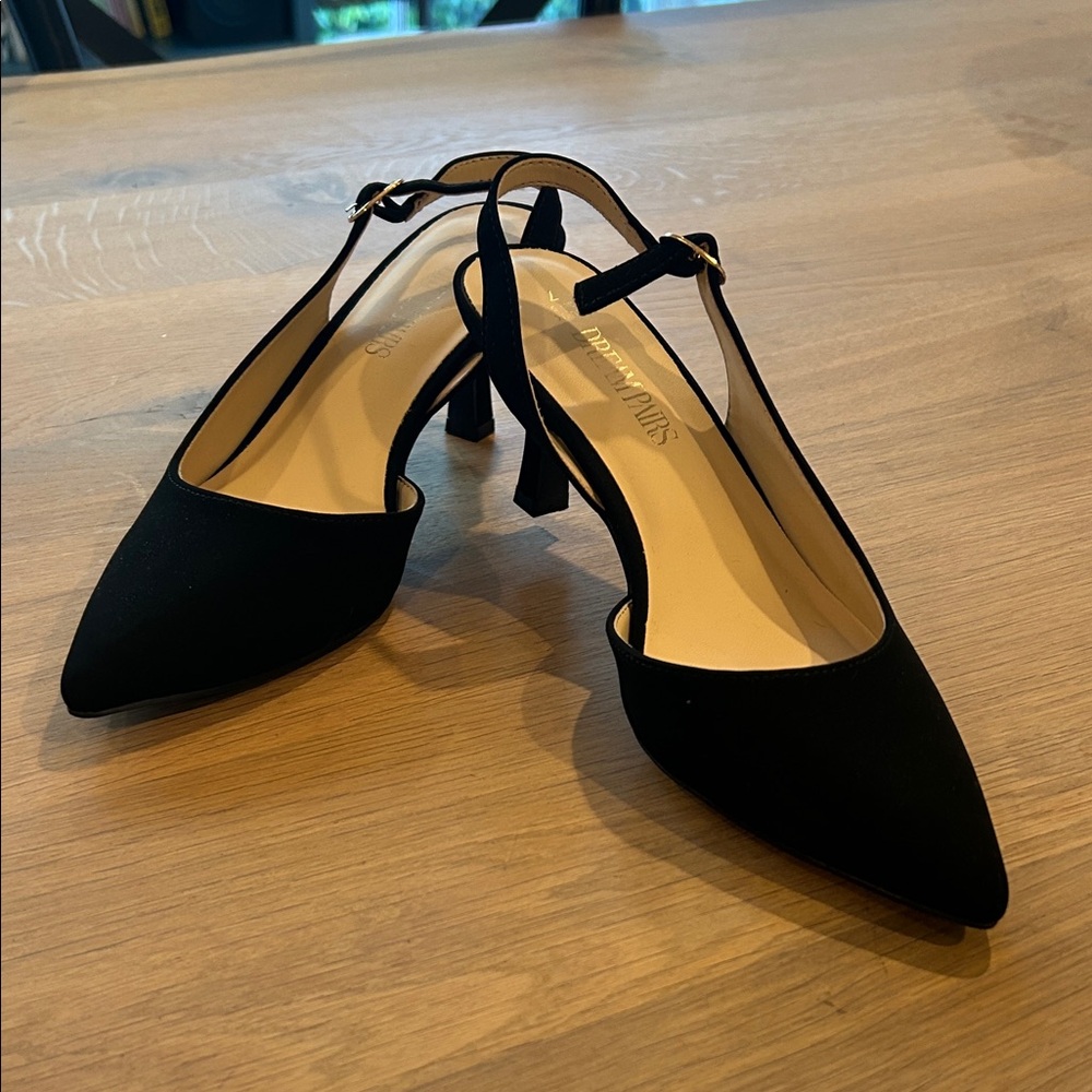 Classic Black Pointed Slingback Heels- New